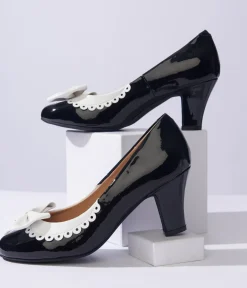 Unique Vintage Special Occasion|All Things Black>Black & White Bow Patent Pumps