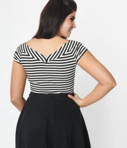 Unique Vintage All Things Black|Halloween>Black & White Stripe Pumpkin Brooch Deena Top