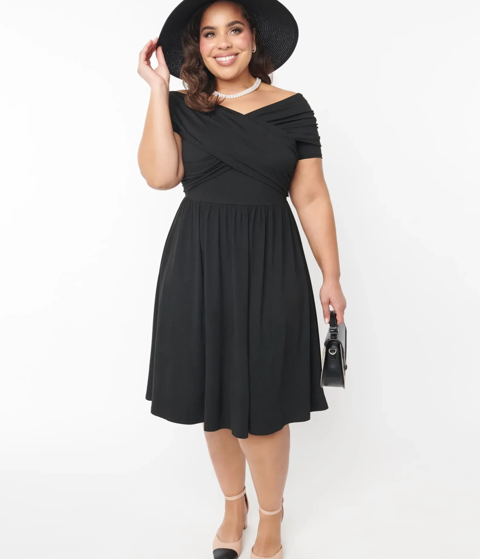 Unique Vintage Swing|Pocket Dresses>Curve Black Shirred Swing Dress
