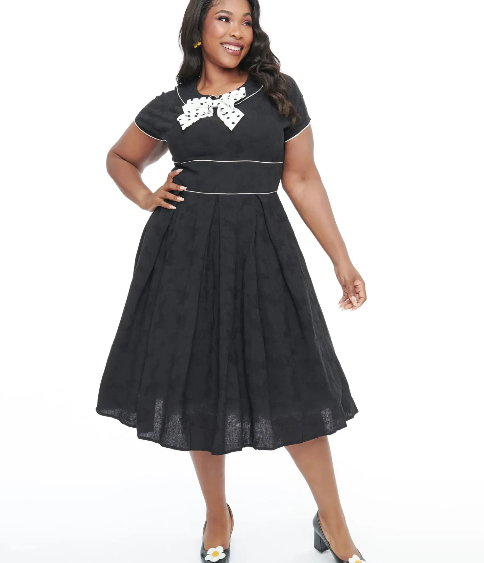 Unique Vintage Swing|Pocket Dresses>Plus Size 1950s Black & Ivory Polka Dot Bow Cotton Swing Dress