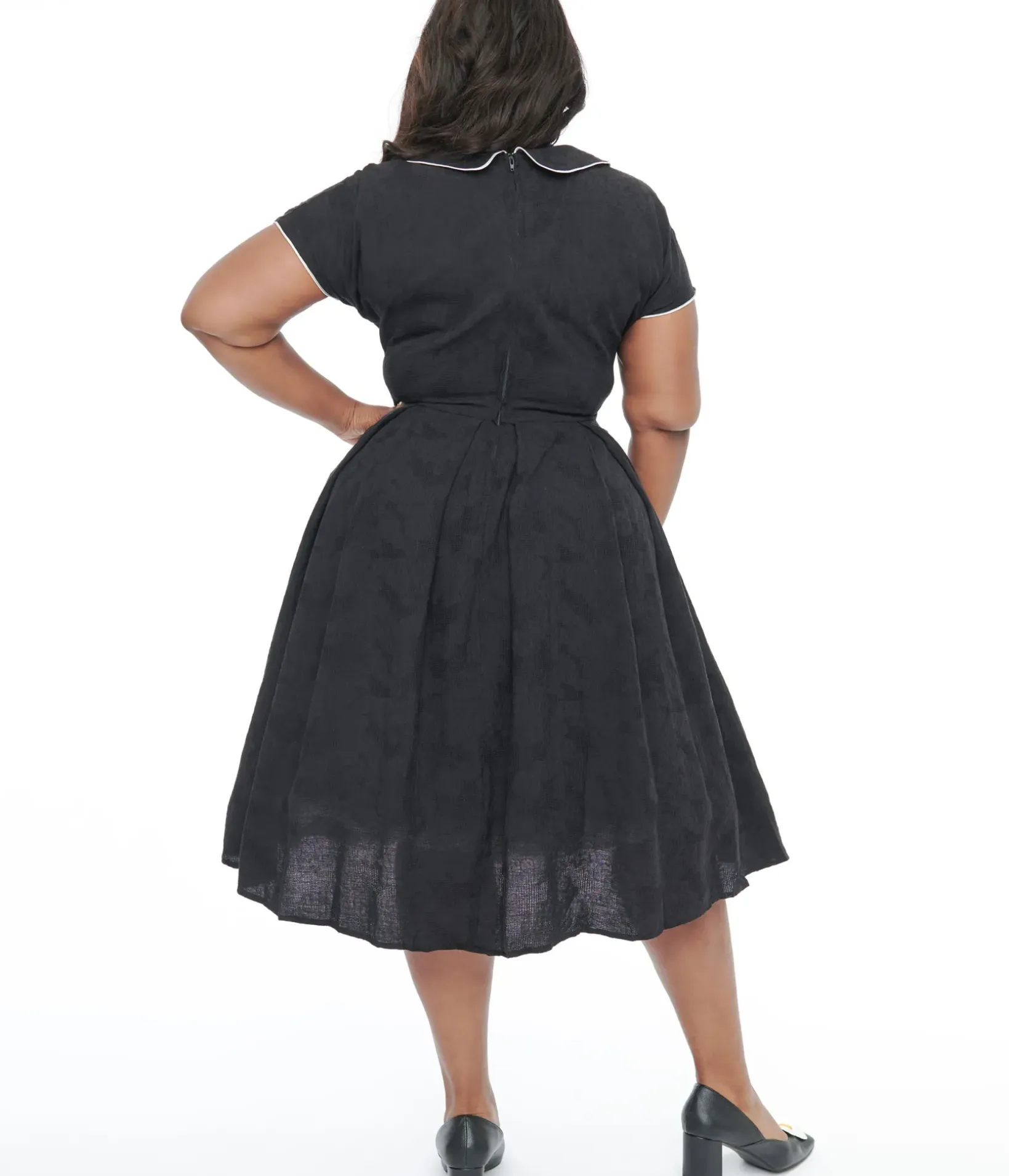 Unique Vintage Swing|Pocket Dresses>Plus Size 1950s Black & Ivory Polka Dot Bow Cotton Swing Dress