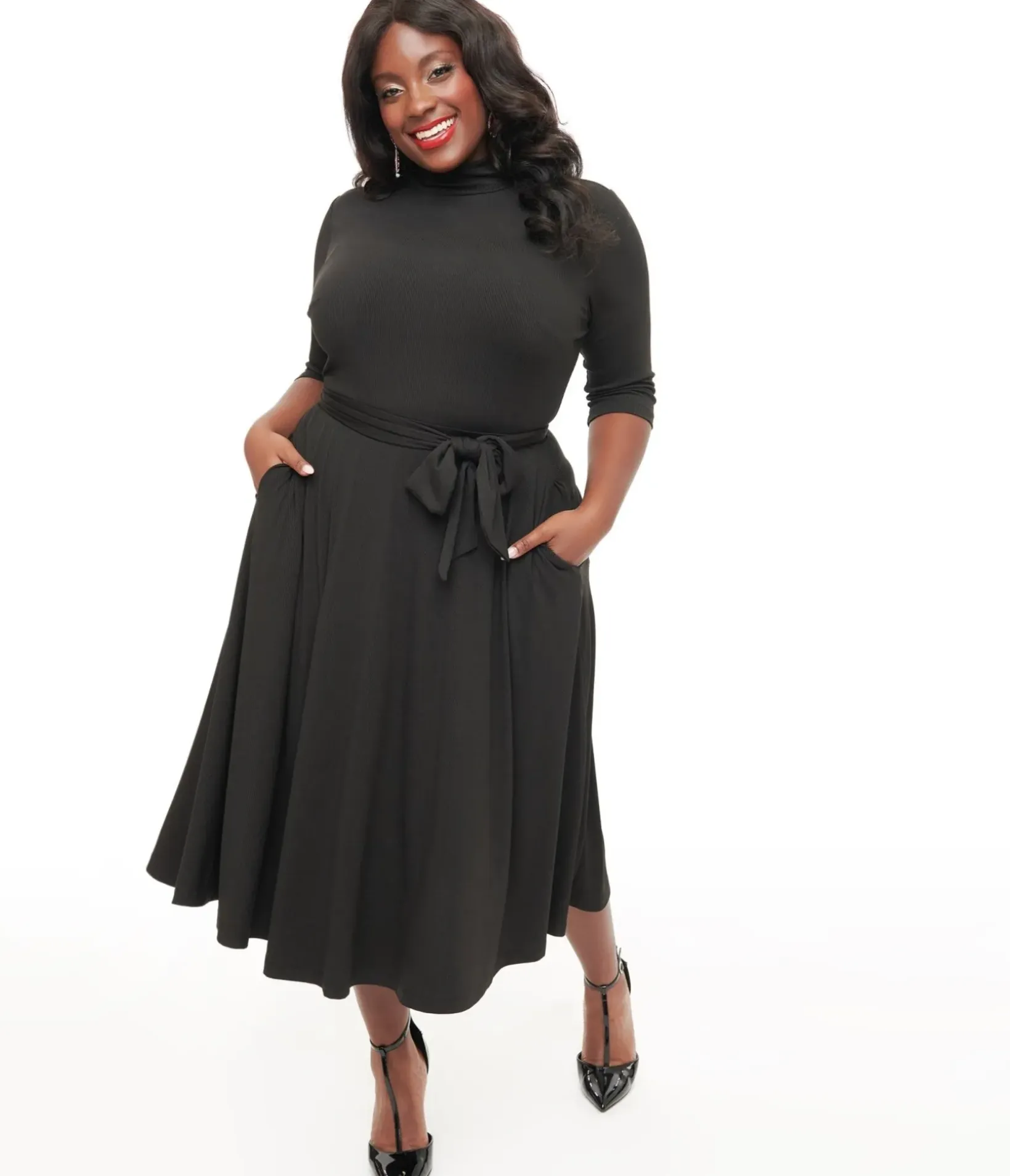 Unique Vintage Midi|Pocket Dresses>Plus Size 1950s Black Turtleneck Midi Dress
