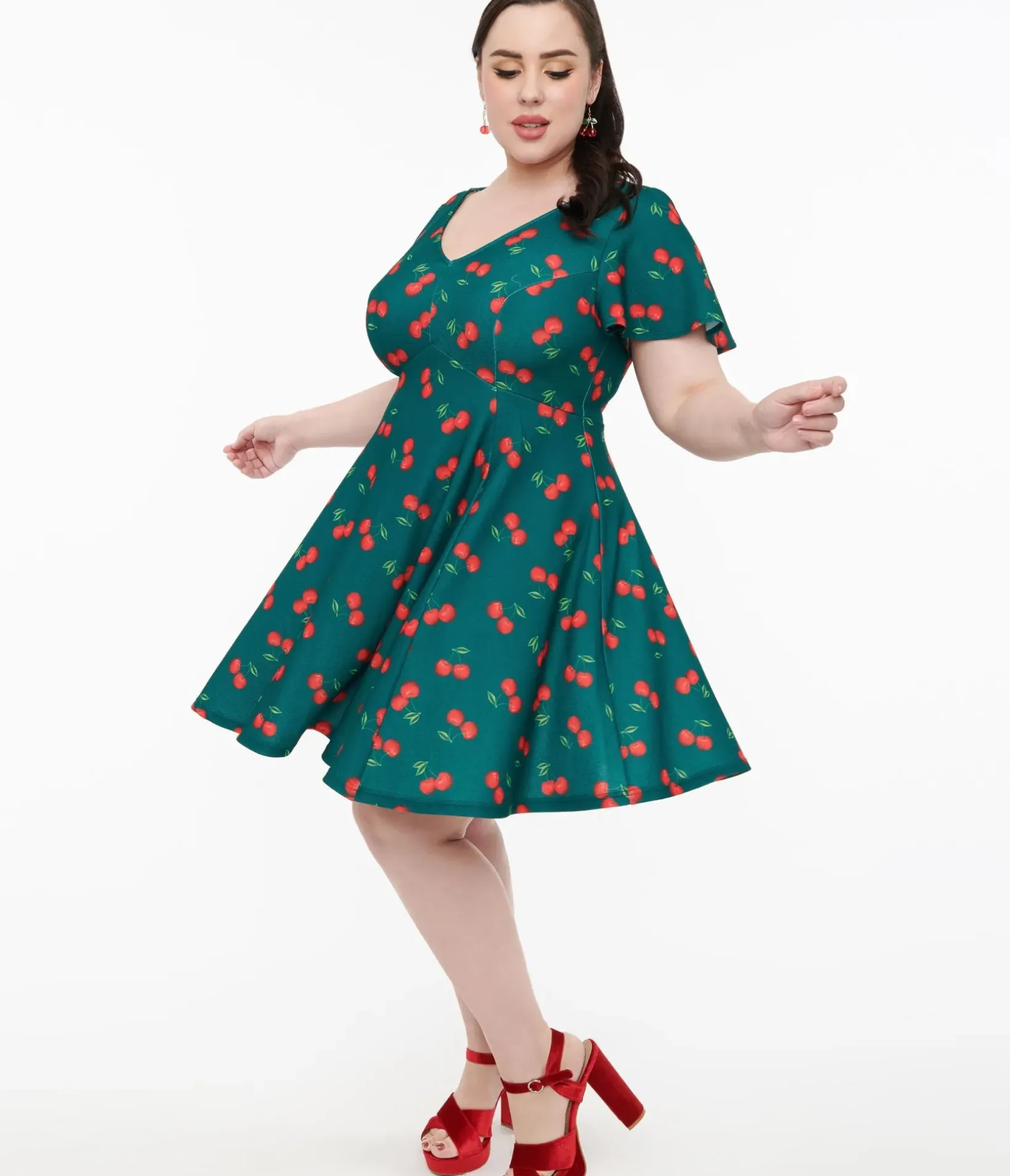 Unique Vintage Fit & Flare|Pocket Dresses>Plus Size 1950s Emerald & Cherry Print Poppy Flare Dress