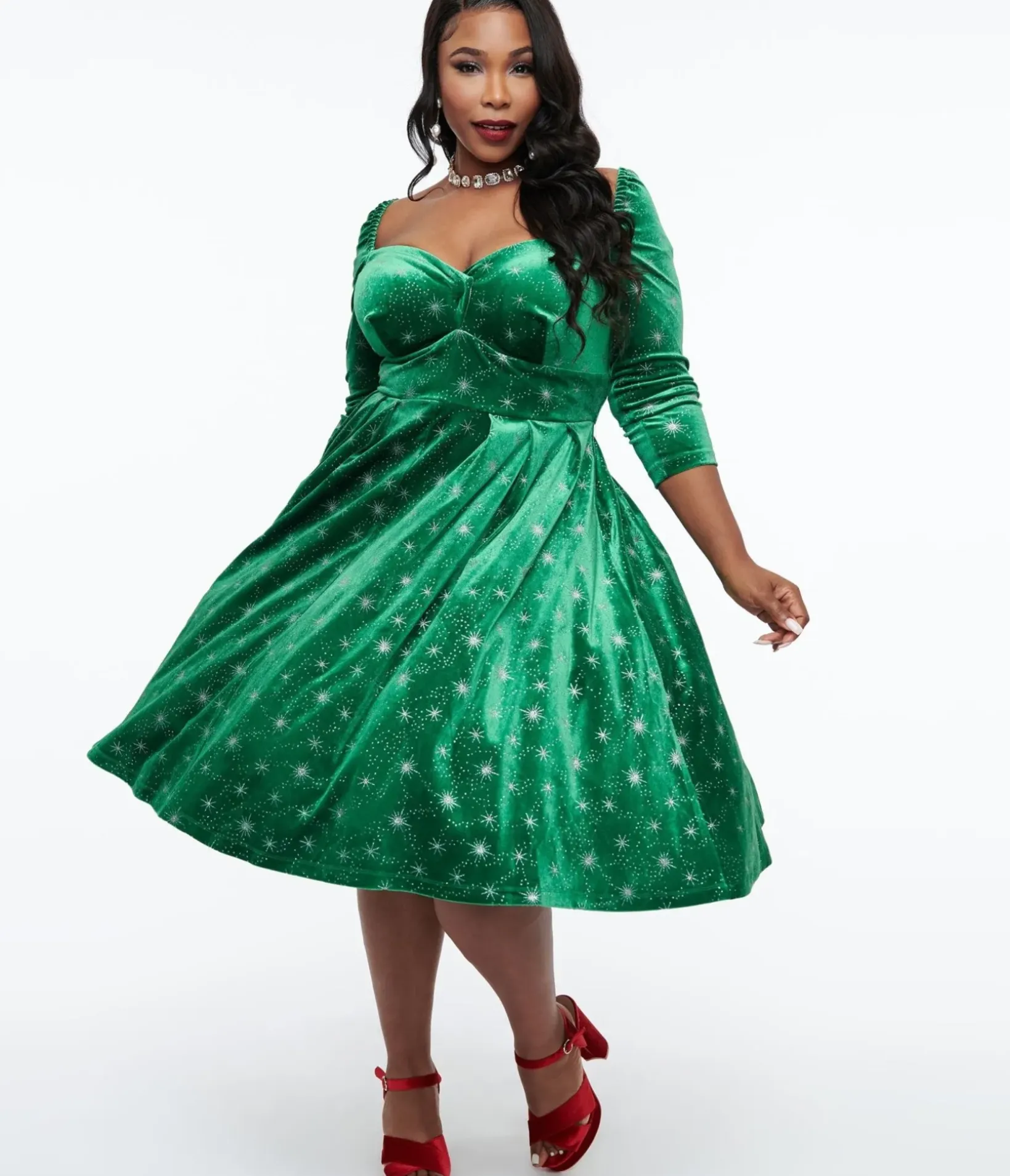 Unique Vintage Swing|Swing>Plus Size 1950s Green & Silver Snowflake Velvet Lamar Swing Dress
