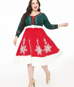 Unique Vintage Skirts|Skirts>Plus Size 1950s Red Felt & White Fur Snowflake Soda Shop Swing Skirt