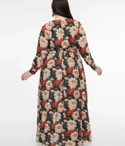 Unique Vintage Maxi|Midi & Maxi>Plus Size 1970s White & Red Floral Farrah Maxi Dress