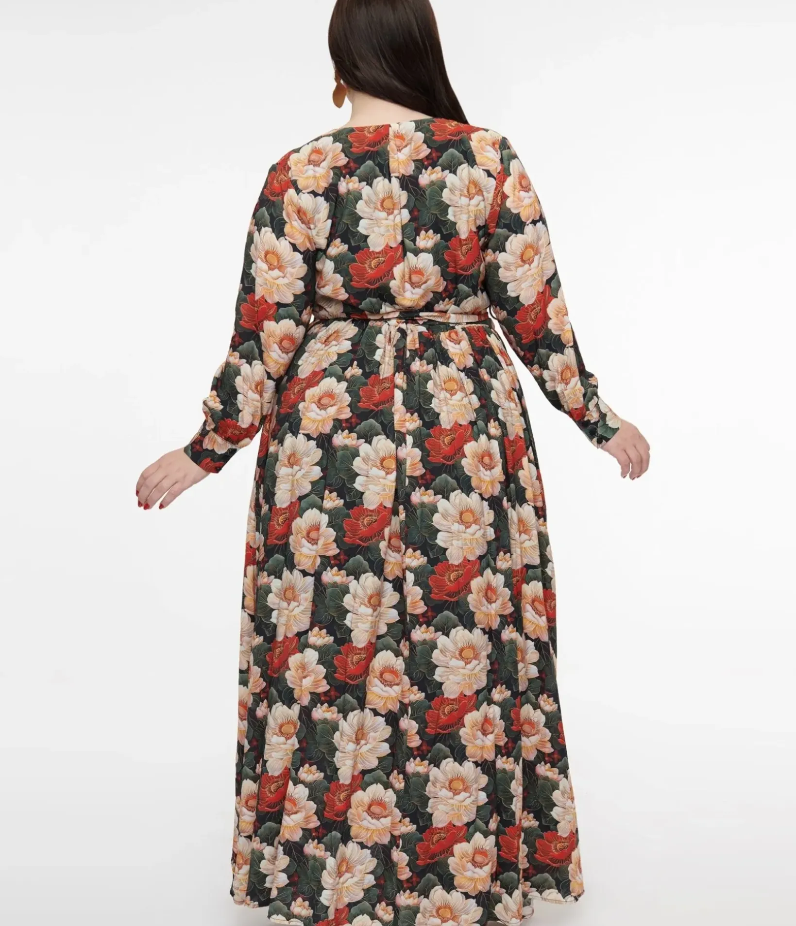 Unique Vintage Maxi|Midi & Maxi>Plus Size 1970s White & Red Floral Farrah Maxi Dress