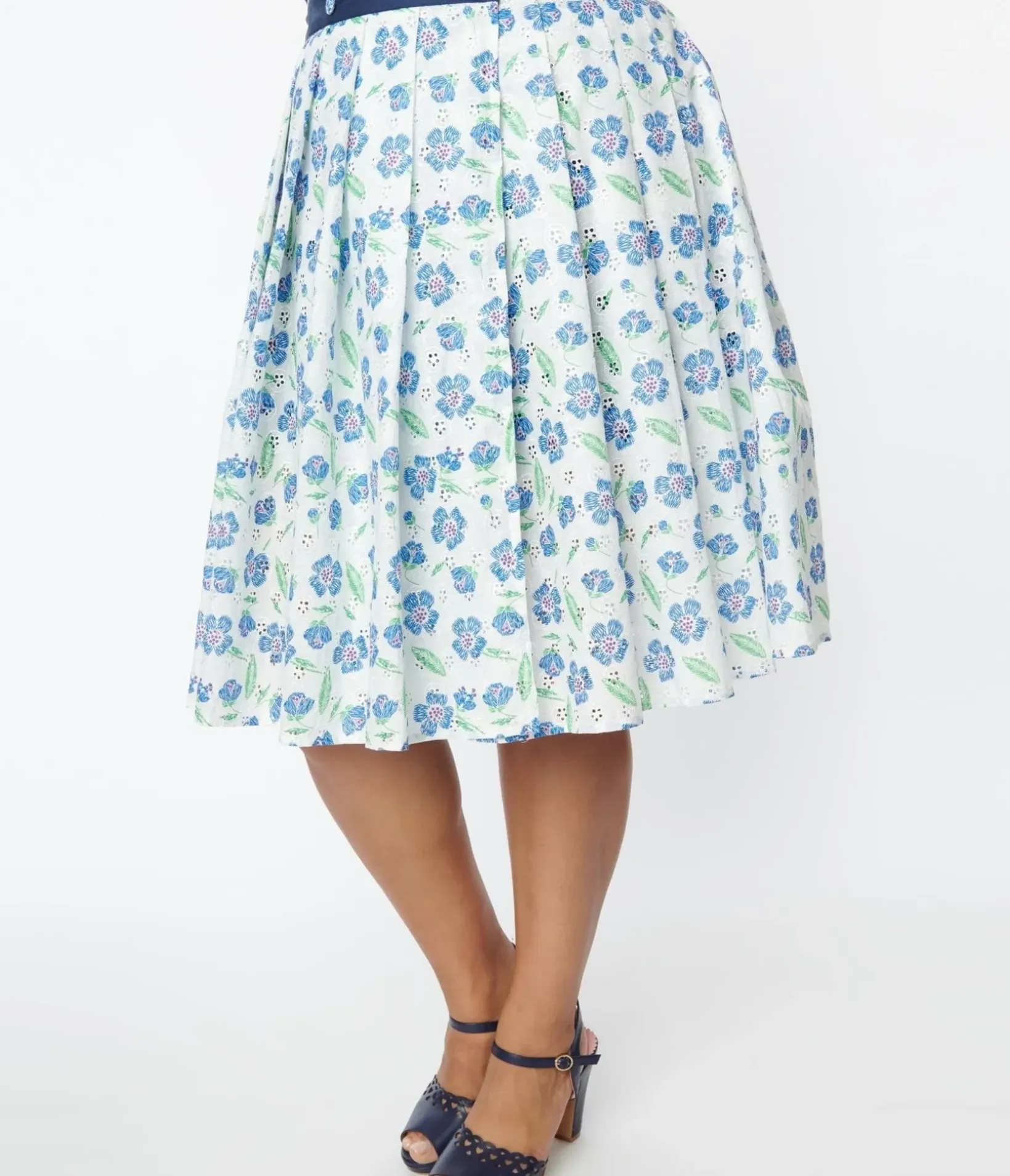 Unique Vintage Skirts|Skirts>Plus Size White & Blue Floral Eyelet Collins Wrap Swing Skirt