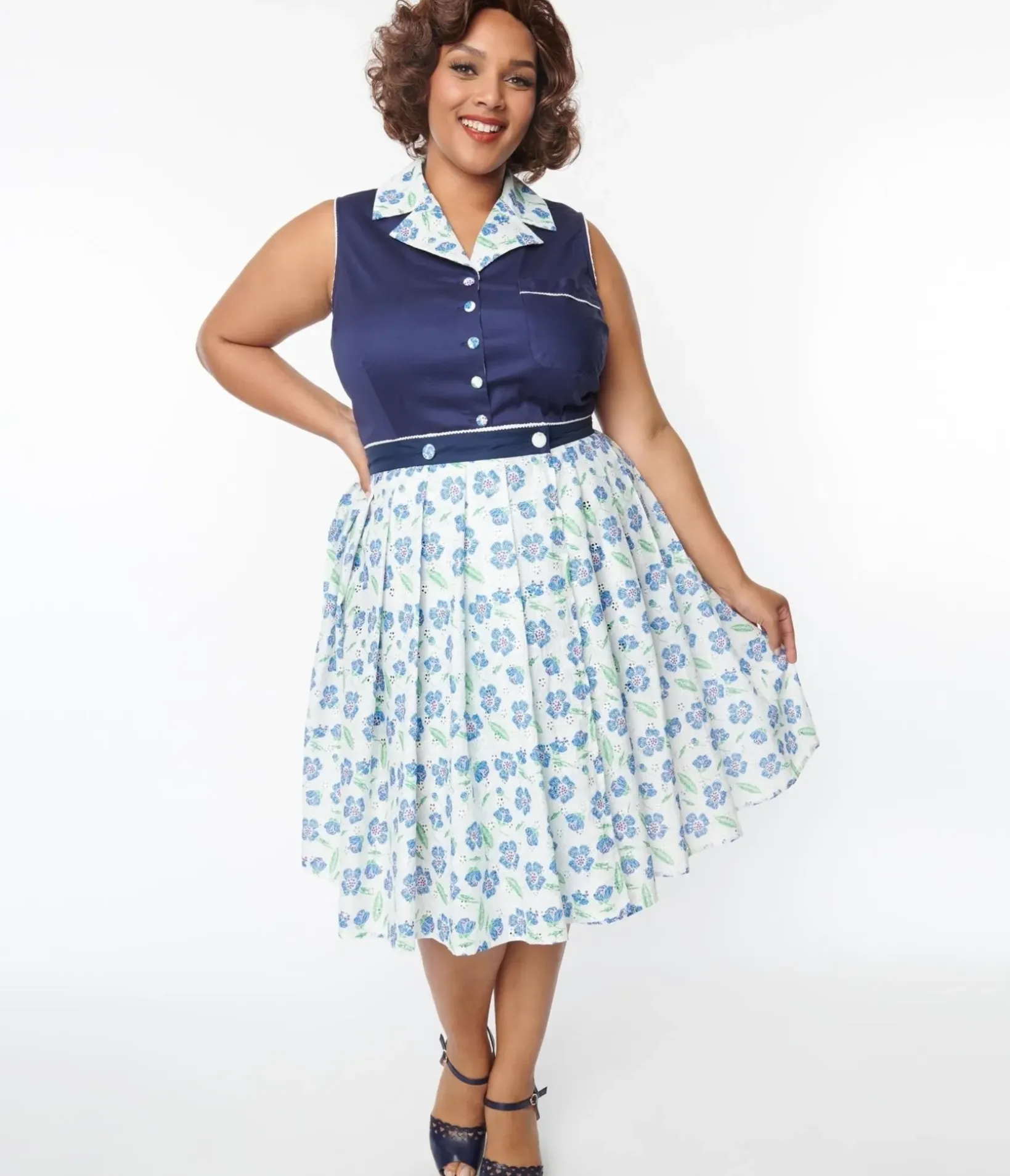 Unique Vintage Skirts|Skirts>Plus Size White & Blue Floral Eyelet Collins Wrap Swing Skirt