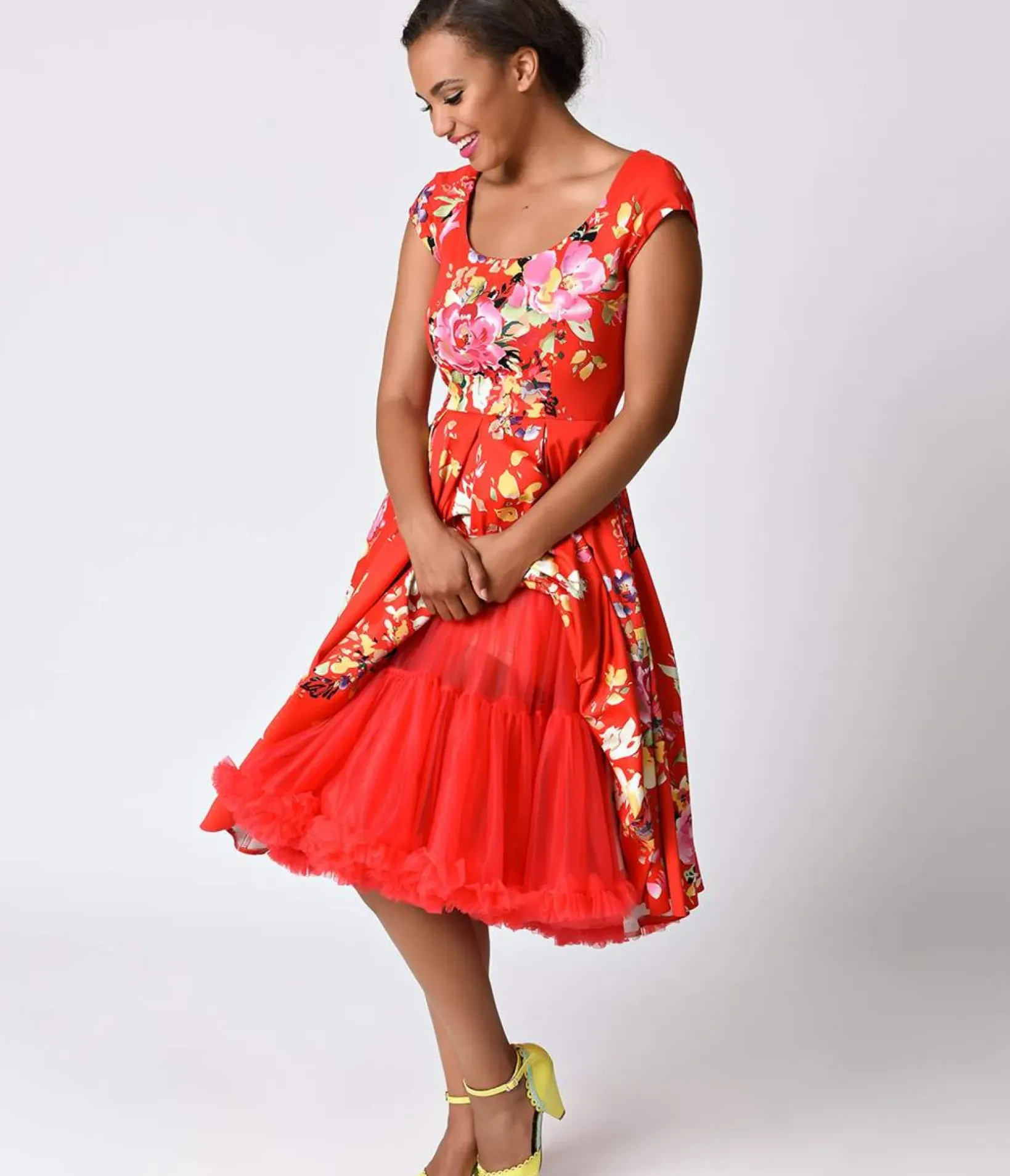 Unique Vintage All Things Red|Lingerie & Shapewear>Red Retro Style Ruffled Petticoat