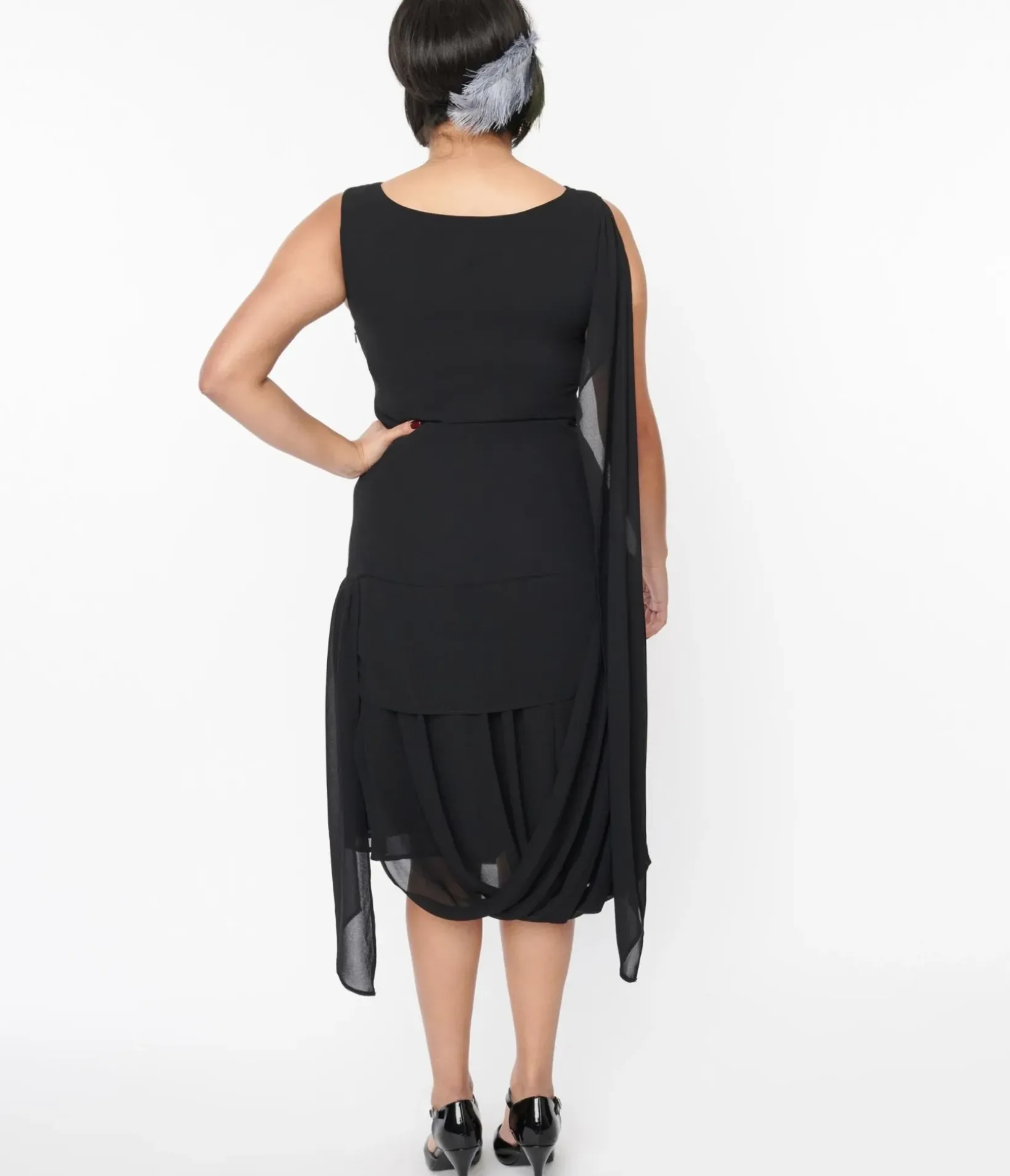 Unique Vintage Everyday Dresses|Special Occasion>1920s Black Draped Flapper Dress