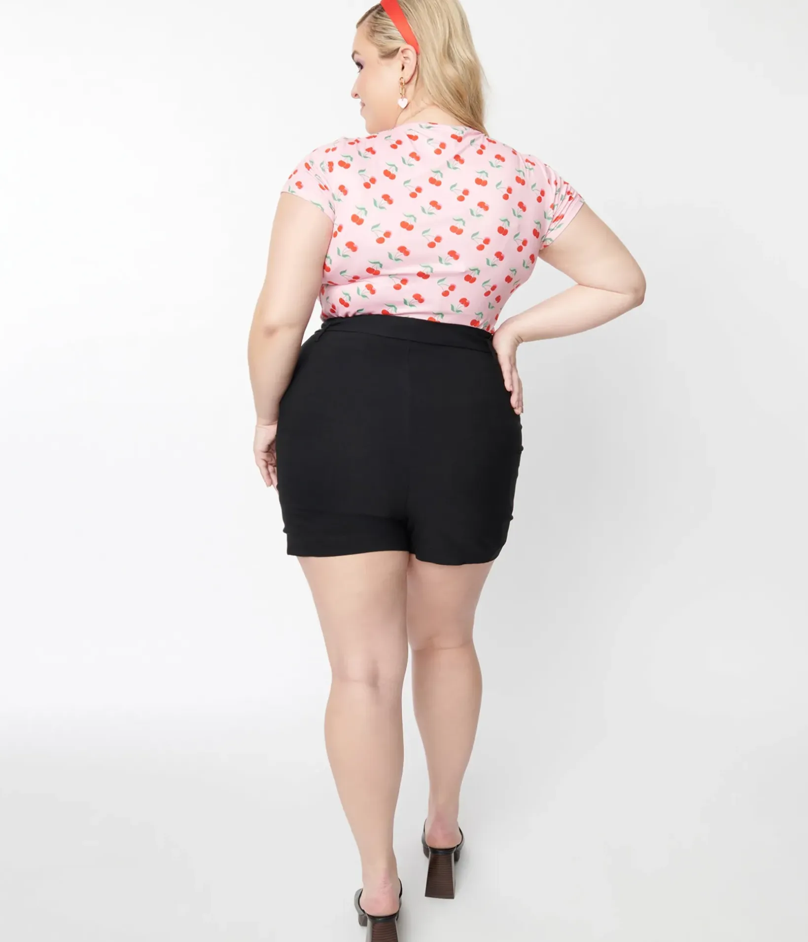 Unique Vintage Shorts|Summer Vacation>1940s Black High Waist Tied & True Shorts
