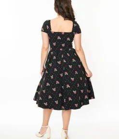 Unique Vintage All Things Black><noscript><img width=