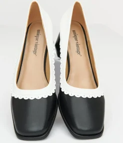 Unique Vintage Special Occasion|All Things Black>1950s Black & White Square Toe Pumps