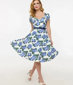Unique Vintage Swing|Everyday Dresses>1960s Blue Winter Floral Ohara Swing Dress