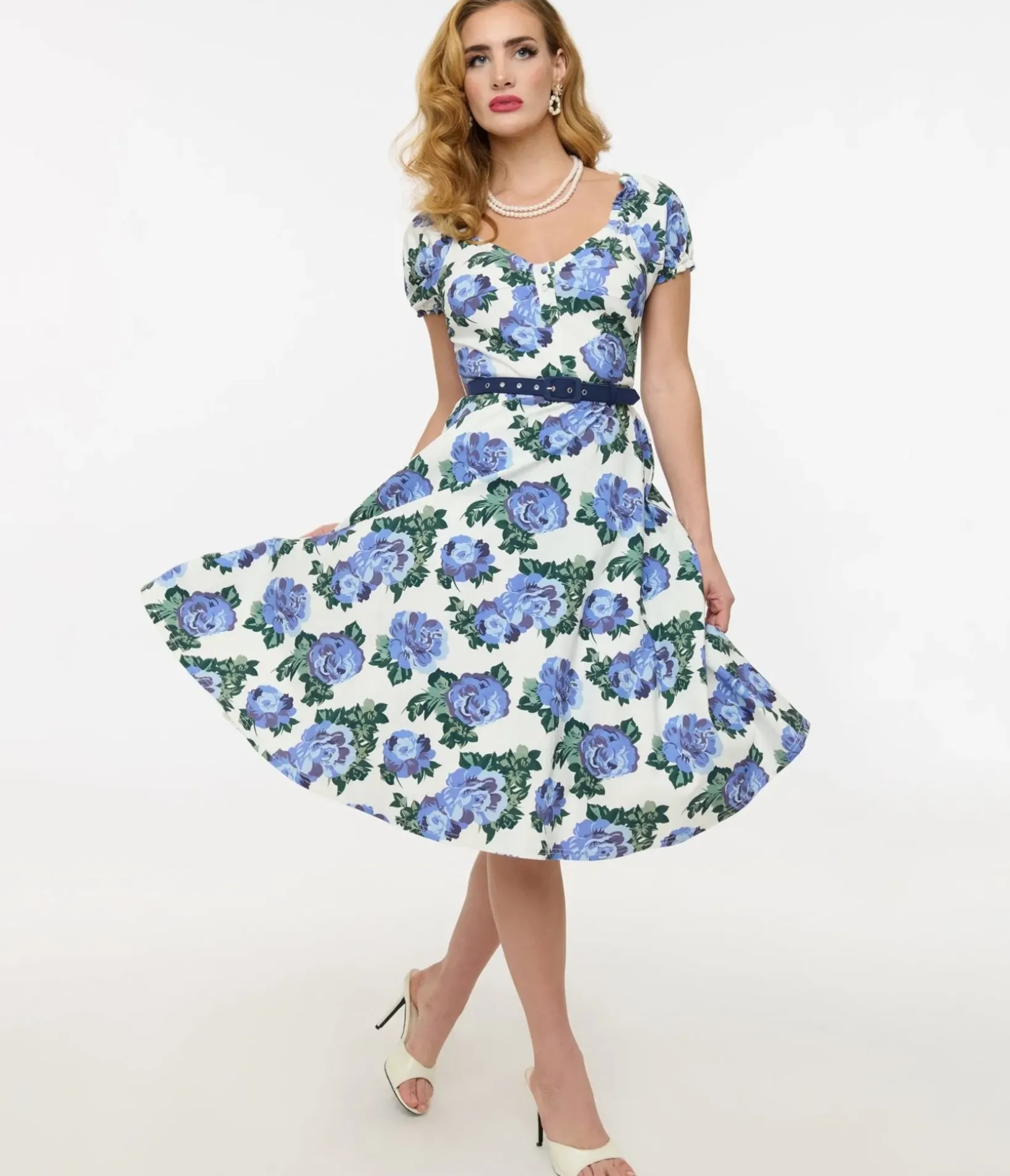 Unique Vintage Swing|Everyday Dresses>1960s Blue Winter Floral Ohara Swing Dress