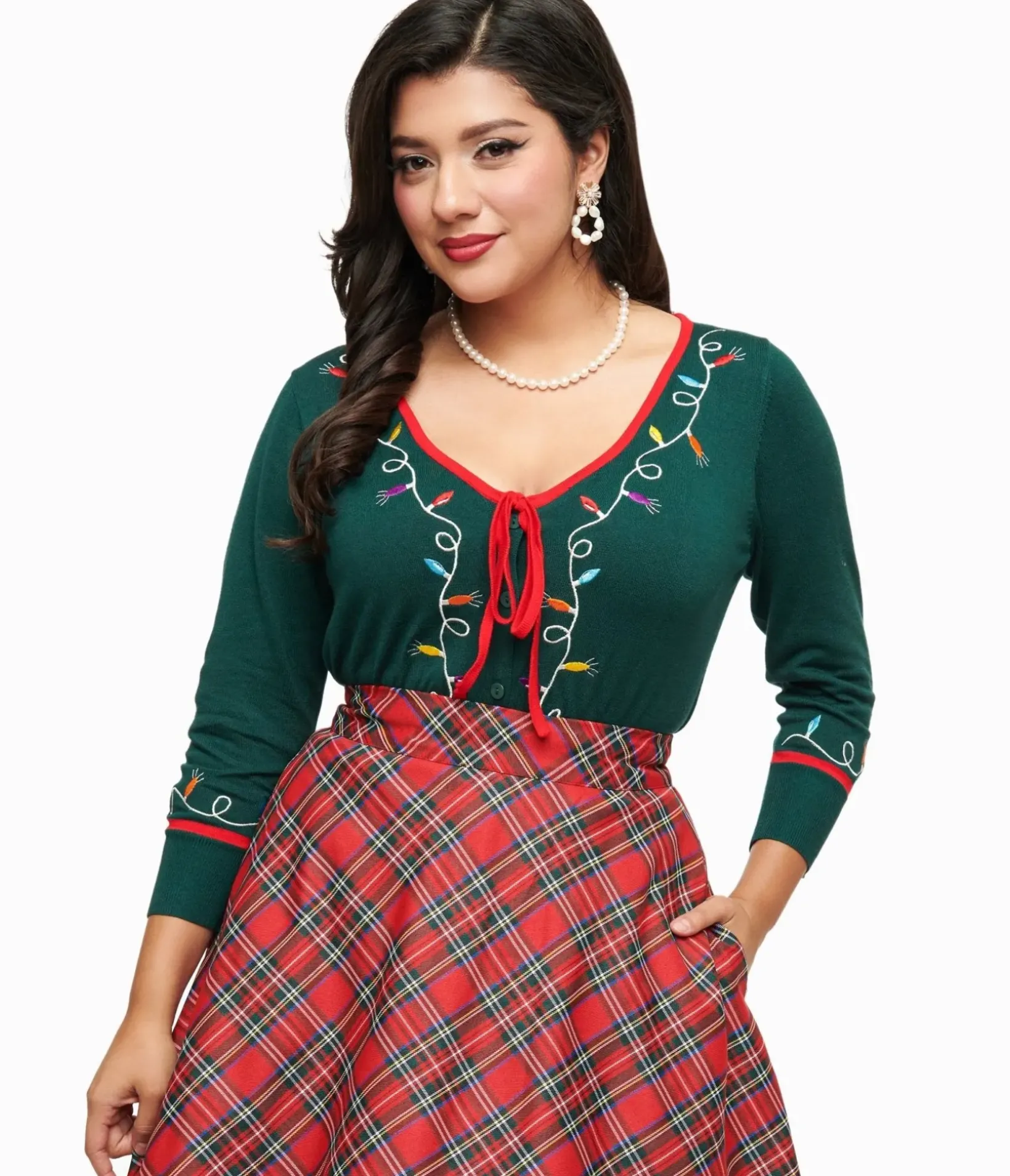 Unique Vintage Sweaters & Cardigans>1950s Green Holiday Lights Crop Cardigan