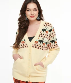 Unique Vintage Sweaters & Cardigans>1960s Ivory & Orange Halloween Print Cardigan