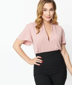 Unique Vintage Work Wear|All Things Pink><noscript><img width=