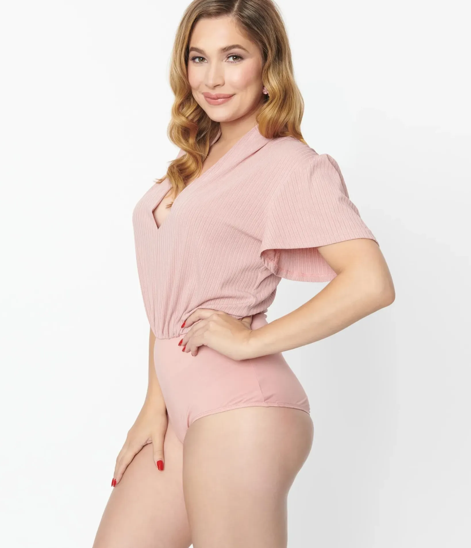 Unique Vintage Work Wear|All Things Pink>1970s Rose Pink Pointelle Flutter Sleeve Bodysuit