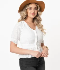 Unique Vintage Blouses><noscript><img width=
