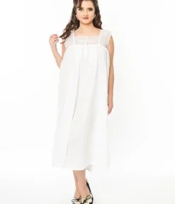 Unique Vintage Lingerie & Shapewear>White Mary Nightgown